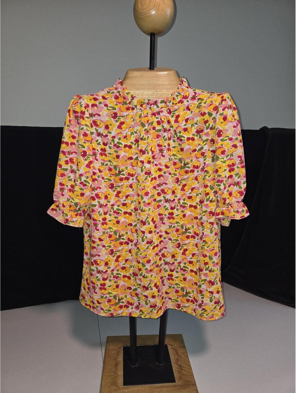BTFBM Floral Print Short Sleeve Blouse Medium